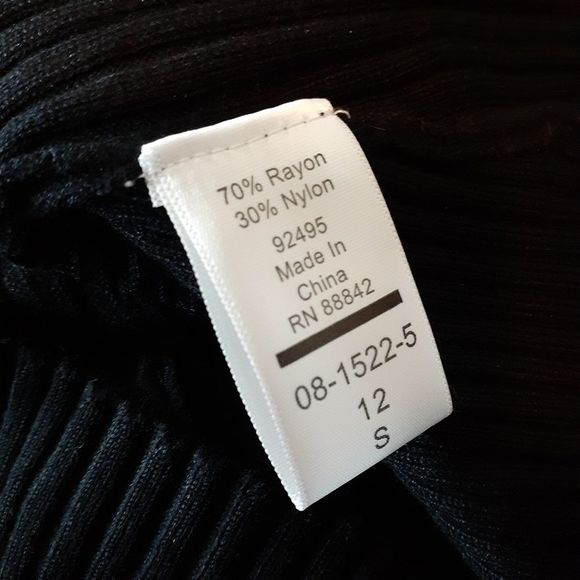 Roaman's Black Ribbed Sweater Material Cold Shoulder Bodycon Tunic Top 12 NWOT - Picture 5 of 9